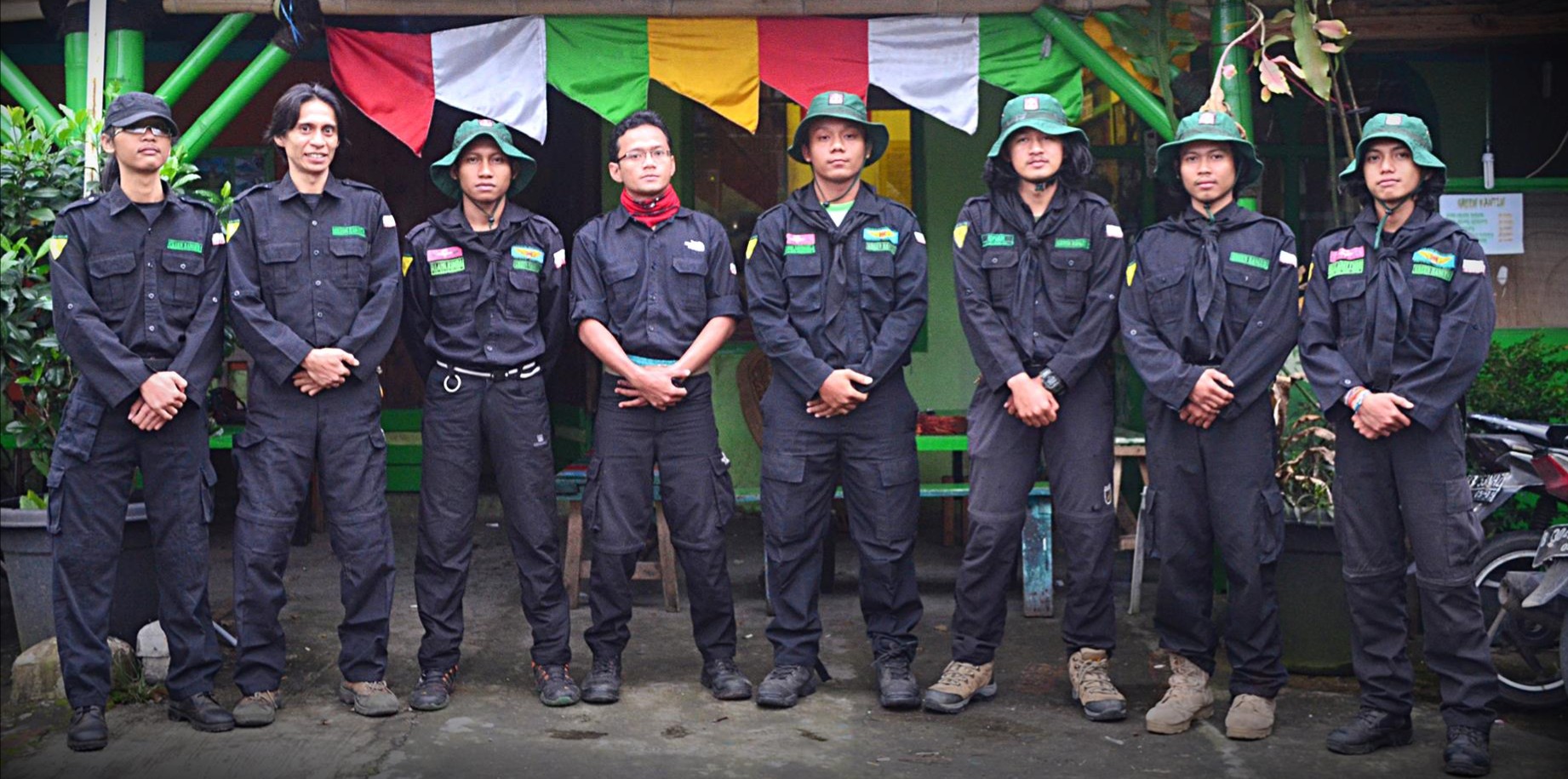 Tips Memilih Baju Korsa untuk Organisasi Pecinta Alam Agar Awet